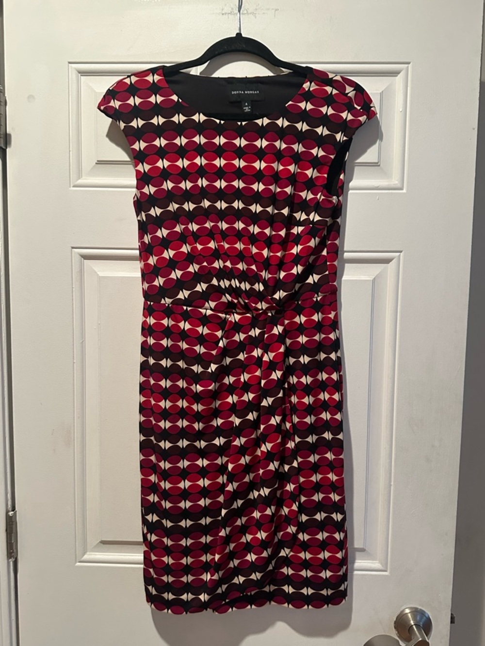 Donna Morgan Red, Black & Cream Geometric Twist-Detail Midi Dress